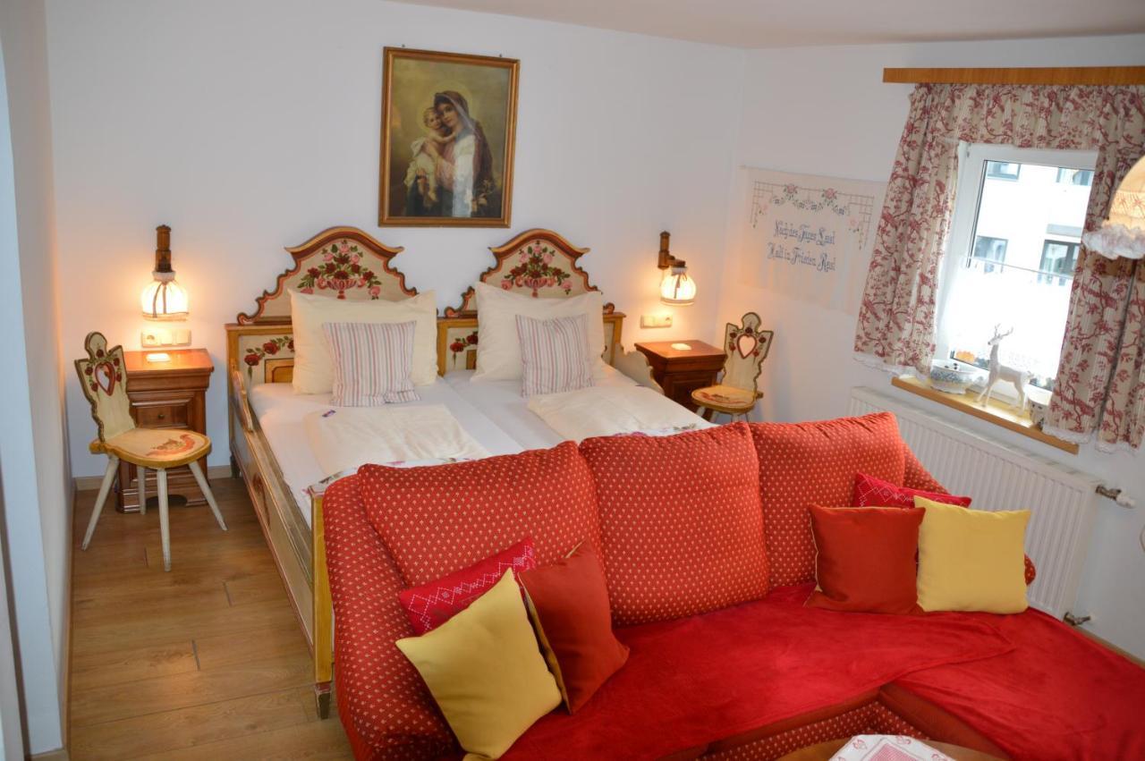 Platzhirsch Zur Alten Wagnerei Gastehaus Bed and Breakfast Saint Wolfgang Εξωτερικό φωτογραφία