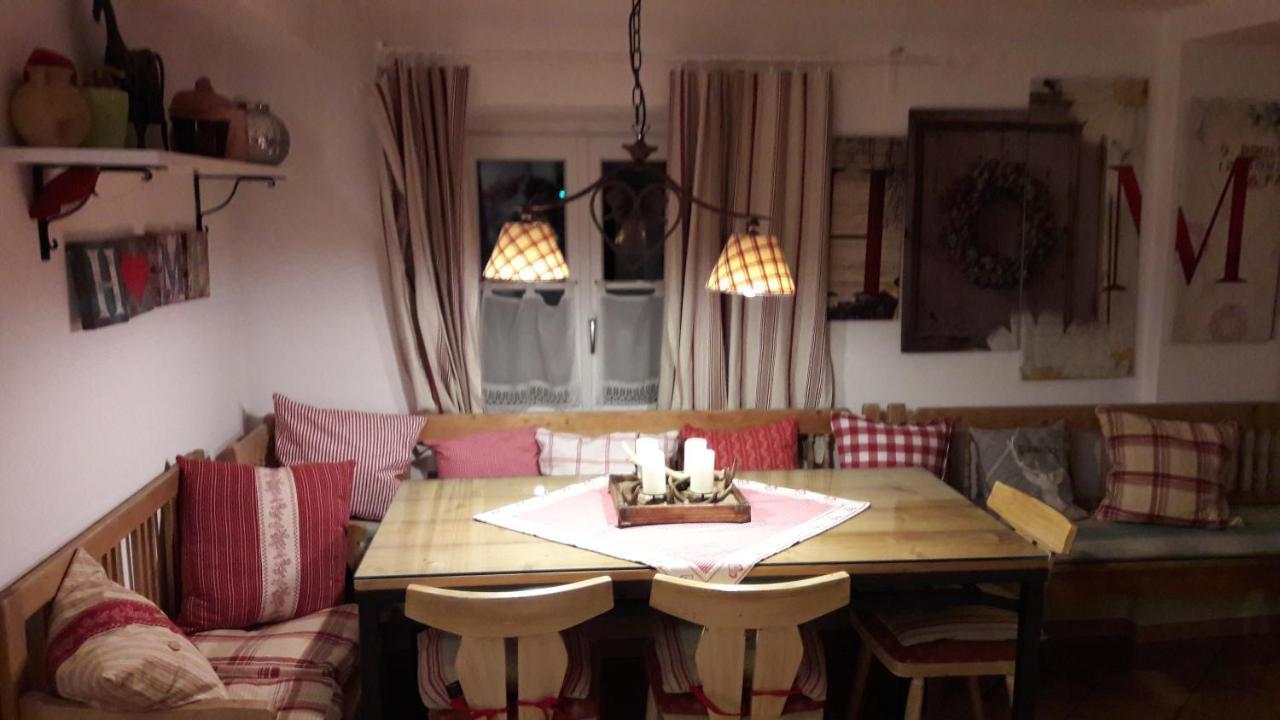 Platzhirsch Zur Alten Wagnerei Gastehaus Bed and Breakfast Saint Wolfgang Εξωτερικό φωτογραφία