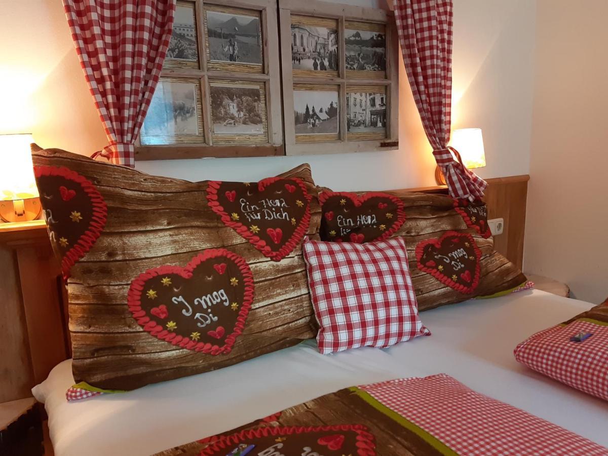 Platzhirsch Zur Alten Wagnerei Gastehaus Bed and Breakfast Saint Wolfgang Εξωτερικό φωτογραφία